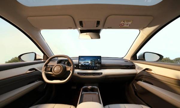 悅意03:7萬級大大大純電SUV,暑期出行新選擇