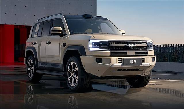 售價(jià)26.98萬元起!方程豹 豹5長續(xù)航版上市