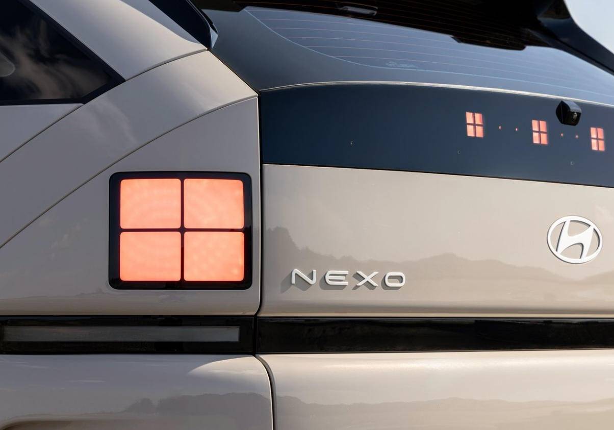 現代NEXO氫燃料電池車,復古方盒子,比純電車安全?